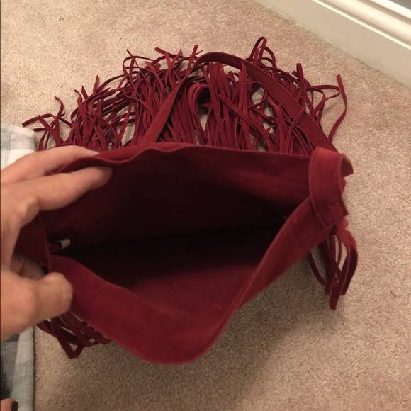 SOLD red fringe purse - Picture 4 of 4